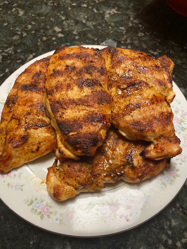 Juicy Grilled Chicken Recipe with Homemade Spice Rub – 247 Tasty Recipes