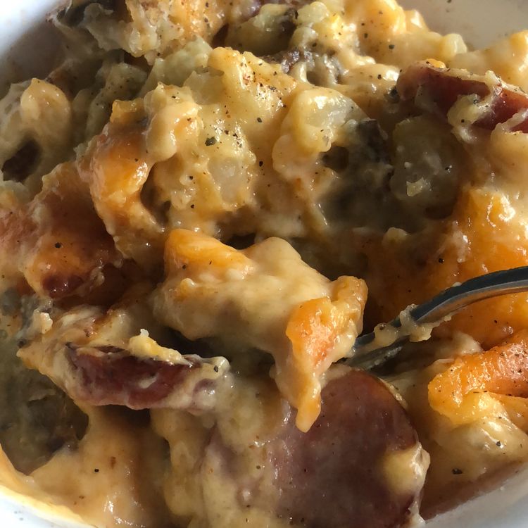 CHEESY SMOKED SAUSAGE AND POTATO CASSEROLE – 247 Tasty Recipes